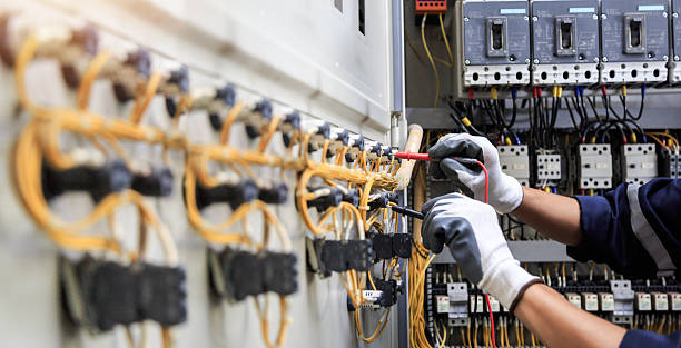 Professional Electrician technician working in Litchfield Park, AZ